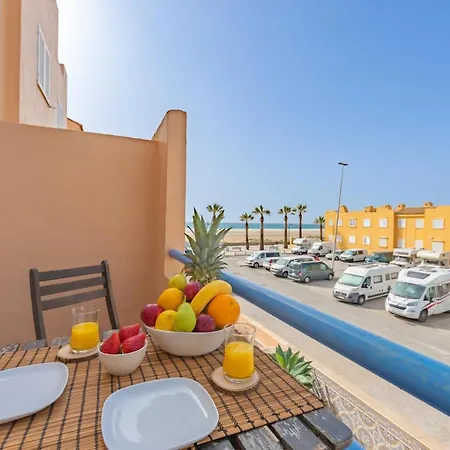 Beachfront, Pool, Terrace & Wifi - *simplytarifa*