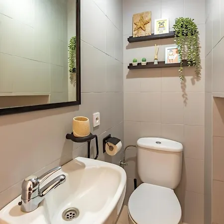 Beachfront, Pool, Terrace & Wifi - *simplytarifa* Apartment