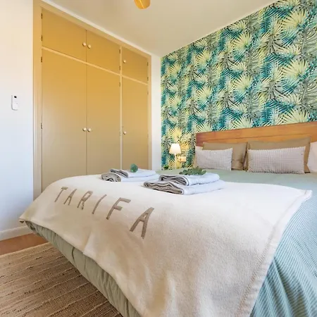 Beachfront, Pool, Terrace & Wifi - *simplytarifa* Apartment
