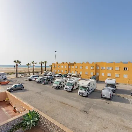 Beachfront, Pool, Terrace & Wifi - *simplytarifa*