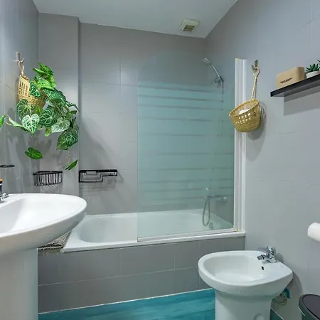Beachfront, Pool, Terrace & Wifi - *simplytarifa* Apartment