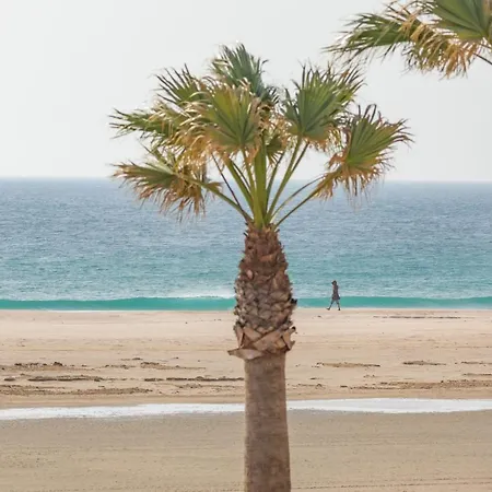 Beachfront, Pool, Terrace & Wifi - *simplytarifa* Apartment