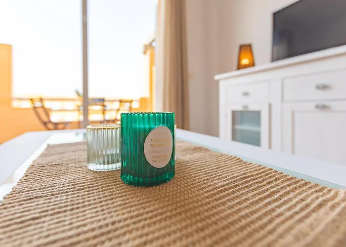 Beachfront, Pool, Terrace & Wifi - *simplytarifa* Apartman *