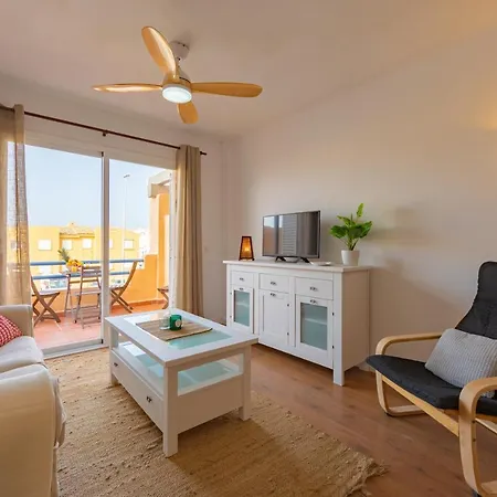 Beachfront, Pool, Terrace & Wifi - *simplytarifa* Apartment